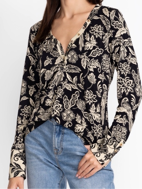 Johnny Was Tops - Johnny Was Noah Henley Top Floral Bird Black & Cream Women’s Medium